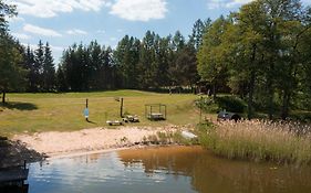 Dom nad jeziorem Winiec Mazury Sauna Plaża Linia Brzegowa Morsowanie Wędkowanie