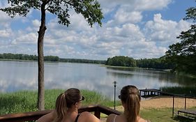 Dom nad jeziorem Winiec Mazury Sauna Plaża Linia Brzegowa Morsowanie Wędkowanie